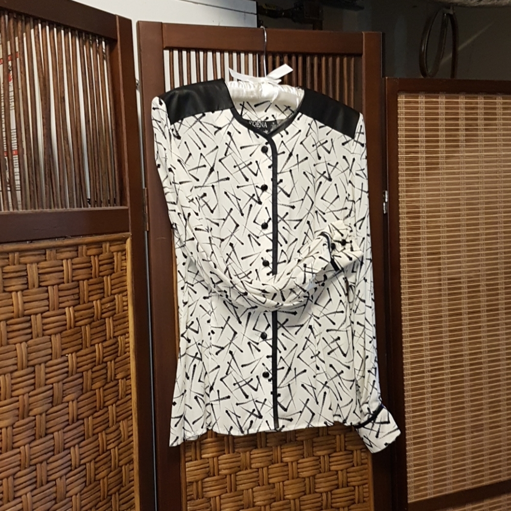 blouse